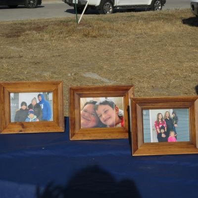 Pictures
